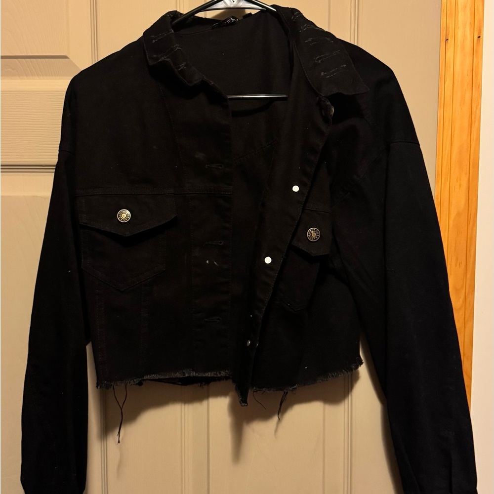 Black Cropped Denim Jacket